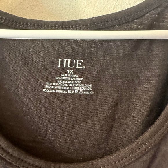 146	Hue  Blouse with ruffles and hearts	 1X - Picture 4 of 10